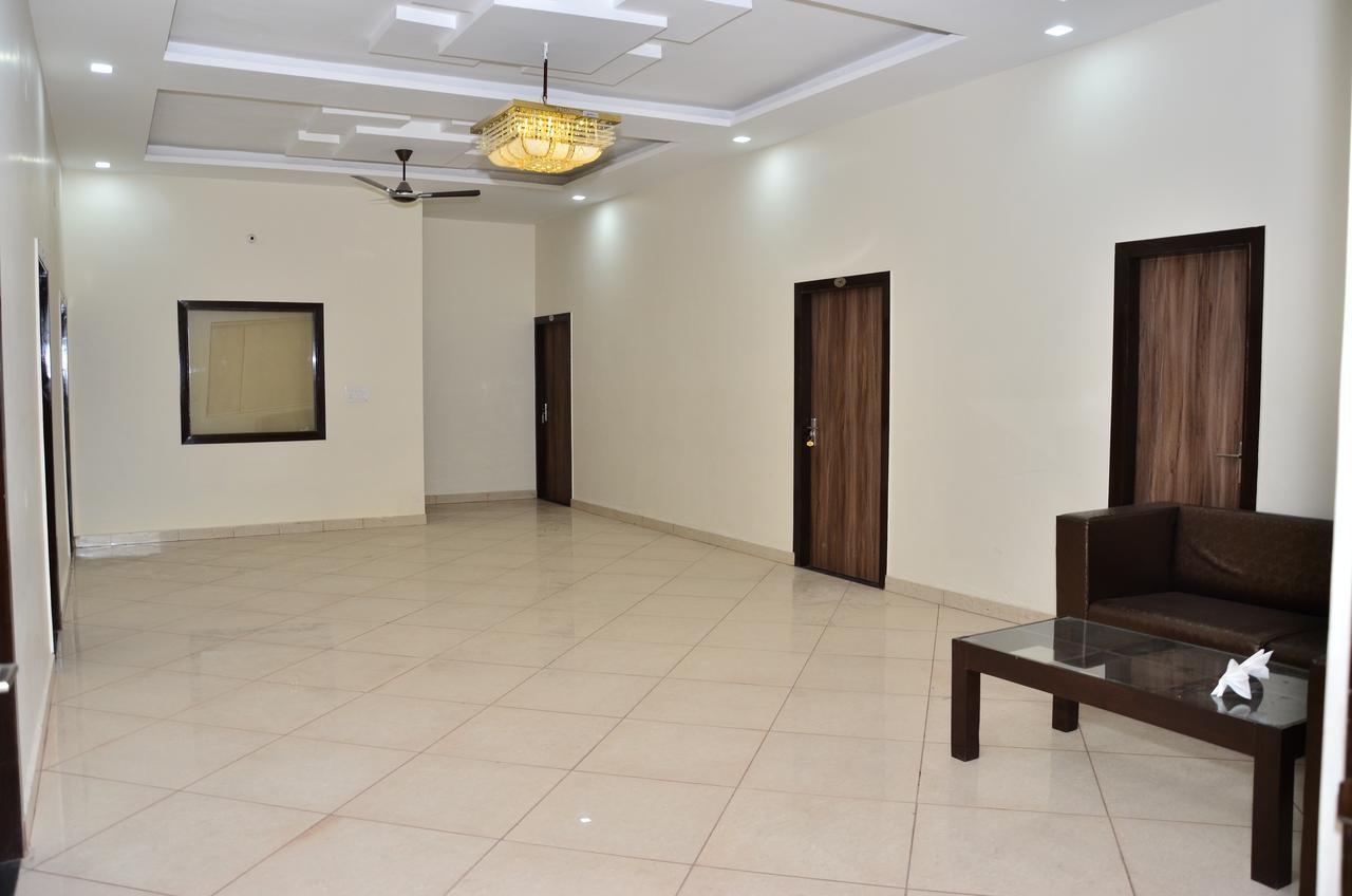 Heaven Blu Hotel & Resort Amritsar Exterior photo