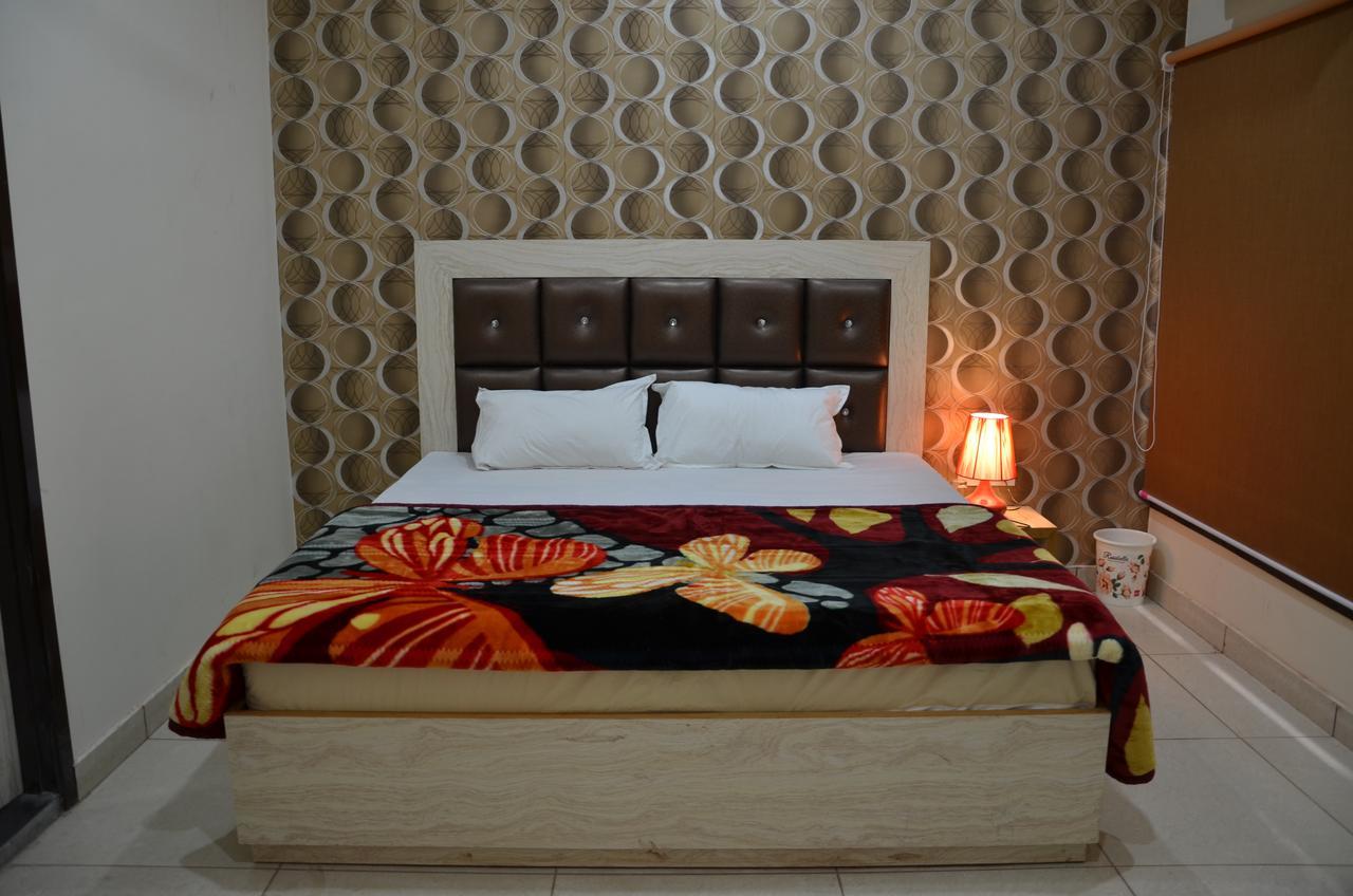 Heaven Blu Hotel & Resort Amritsar Exterior photo