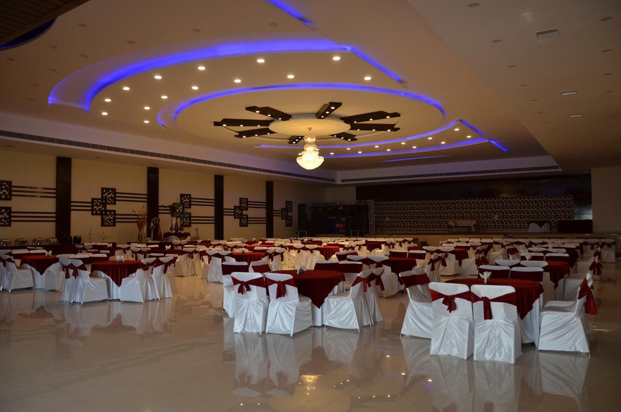 Heaven Blu Hotel & Resort Amritsar Exterior photo