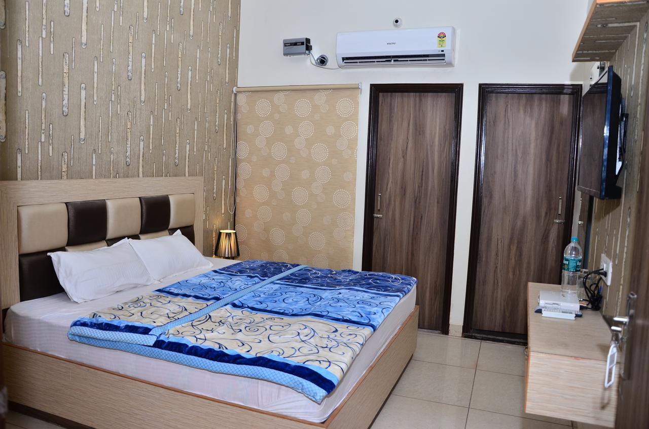 Heaven Blu Hotel & Resort Amritsar Exterior photo